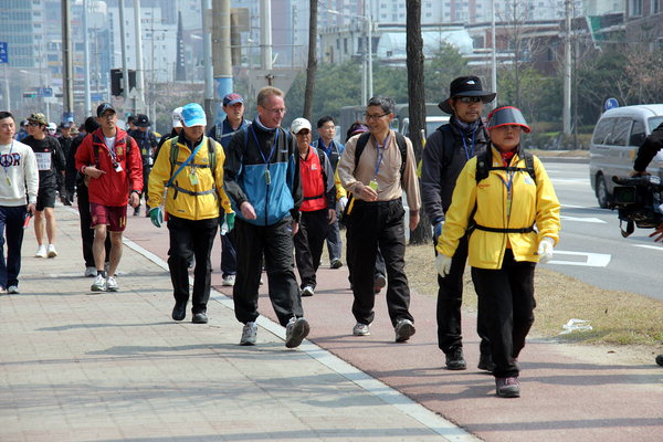 만든 곳→ 한국 네티즌본부카페