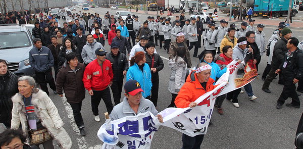 변조방지표시= Daum Cafe: 한국 네티즌본부← 작성 Netizen Photo News.