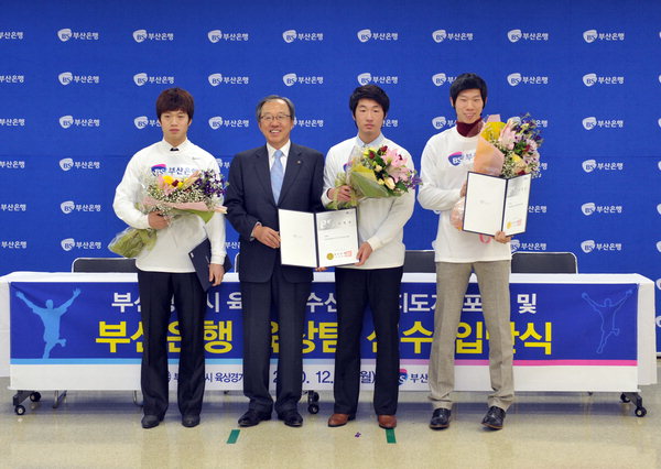 변조방지표시= Daum Cafe: 한국 네티즌본부← 작성 Netizen Photo News.