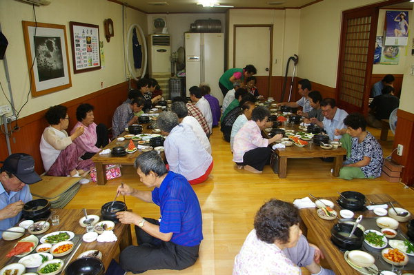 만든곳: 한국 네티즌본부 카페