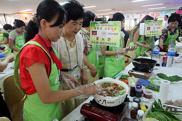 만든곳: 한국 네티즌본부 카페