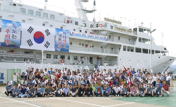 만든곳: 한국 네티즌본부 카페