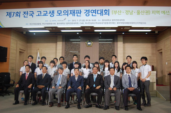 만든곳: 한국 네티즌본부 카페