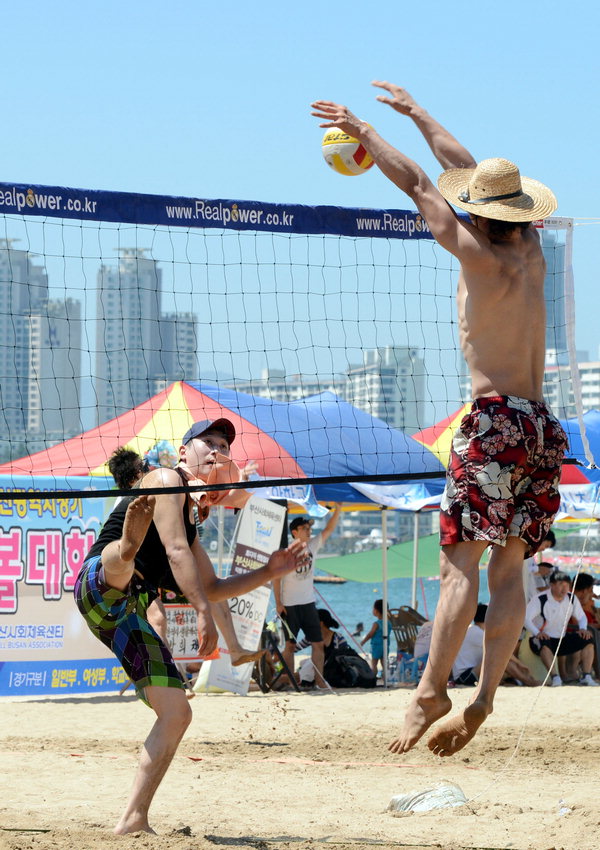 만든곳: 한국 네티즌본부 카페