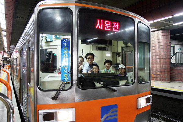 만든곳: 한국 네티즌본부 카페