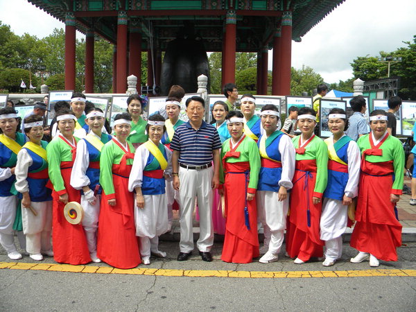 만든곳: 한국 네티즌본부 카페