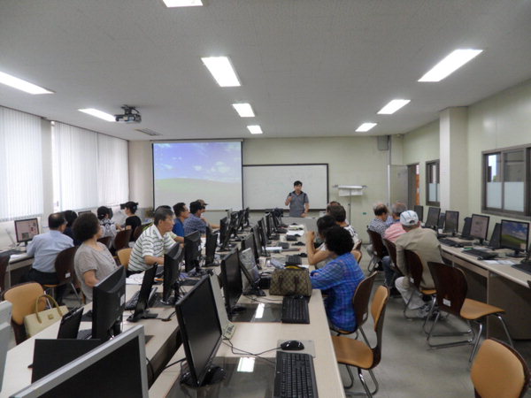 만든곳: 한국 네티즌본부 카페