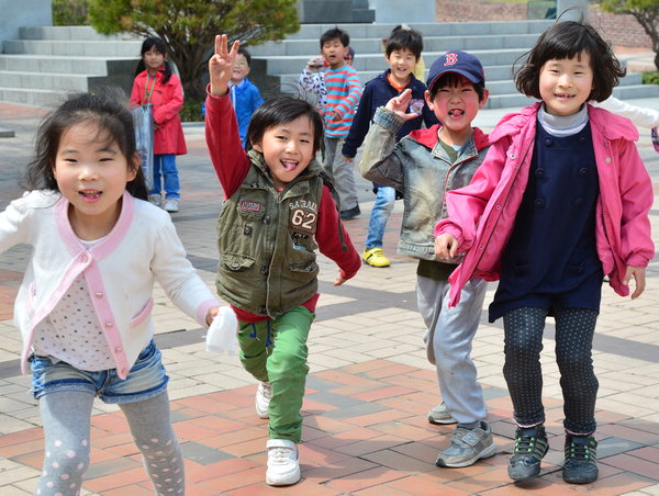 만든곳: 한국 네티즌본부 카페