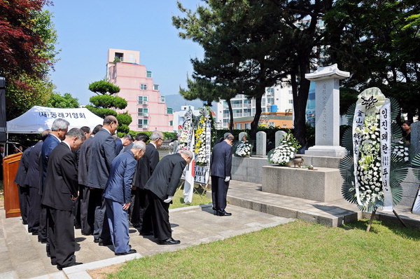 작성: 한국 네티즌본부