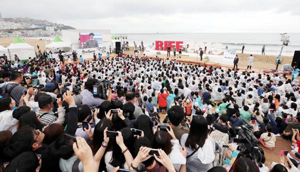 만든곳: 한국 네티즌본부 카페