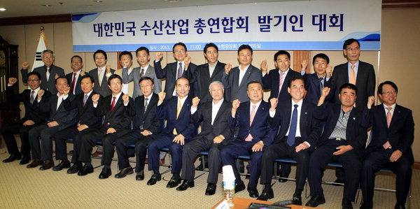 만든곳: 한국 네티즌본부 카페