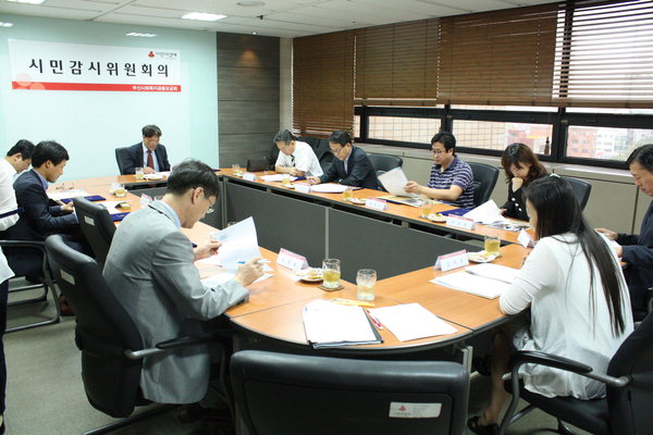 만든곳: 한국 네티즌본부 카페