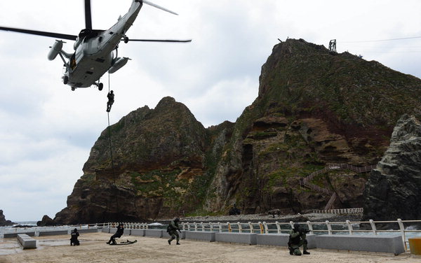 만든곳: 한국 네티즌본부 카페