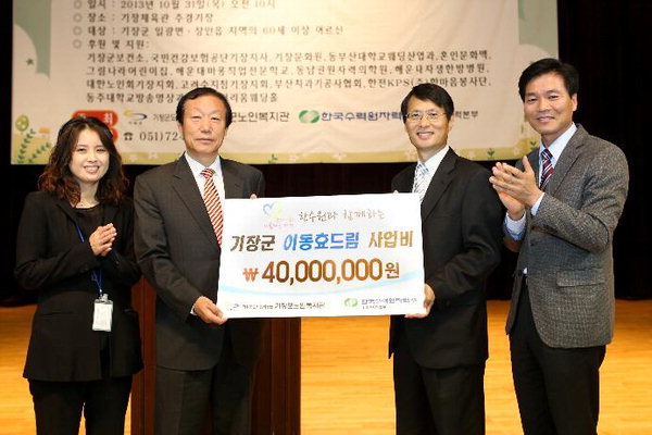 만든곳: 한국 네티즌본부 카페