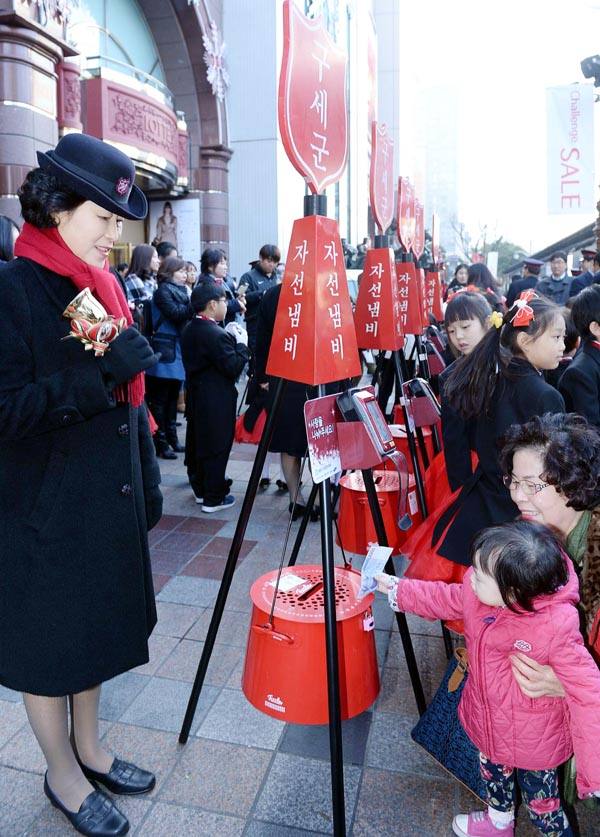 사진이 안 나올때,→ 우칙클릭→ 사진보기클릭: 작성: '한국 네티즌본부' 카페