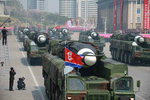 북한 미국 부통령 방한에 맞춰 탄도미사일 발사...발사 직후 폭발