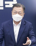 문재인 대통령·윤석열 당선인 16일 회동…MB 특별사면 논의 가능성 주목