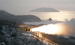 북한, 고체엔진 시험 사흘 만에 미사일 도발