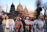 포성 속 정교회 성탄절 기념하는 우크라 시민