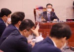 "또 다시 검찰과 전쟁?"...민주당 추가 검찰개혁 논의 시동