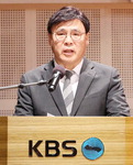 KBS 사장 “수신료 분리징수 철회 시 사퇴”