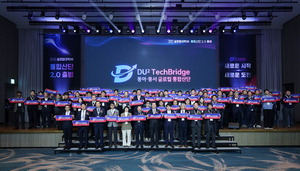 ���ƴ롤������ �������� �������� �𵨷� 2000�� ���� ������