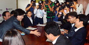 ������ �Ȱ��ӡ��߱ǿ��� ����ȣ���Ρ��� ���� ������ '����'