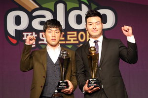 �ؼ� ����, �ں�ȣ MVP������â ���ο�