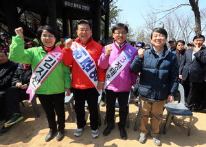 � ���߰ݡ�寴� �п����� '����ȭ ������' ����