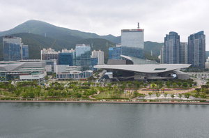 ��� �λ� <11> ��ȭ������