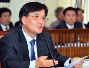 '��������' ������ û�������� ä�� ��ǻ� ���ꡦ�� 