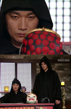 '±âȲÈÄ' ¸Å¹Ú¼ö·É °ñŸ¡¦Á¶ÀçÀ± µÎ¾ó±¼ ¼¶¶à, Áöâ¿í ÇÏÁö¿ø À̰£Áú