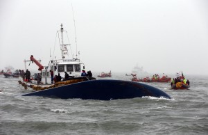 ����ȣ ħ��, Ŀ��� ȭ���� ������� ���� ����50t Ʈ���Ϸ� 3�뵵 �Ƿ�, �����߳�?