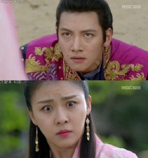 '��Ȳ��' ��â�� ������ Į ���Ρ������� ������ ���� �Ƶ� ��ü ź��