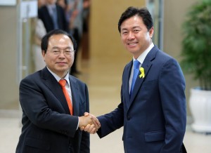 ºÎ»ê½ÃÀå ¾ß±Ç Èĺ¸ ±è¿µÃá-¿À°Åµ· ´ÜÀÏÈ Åä·Ðȸ¡¦¹ú½á ±â½Î¿ò