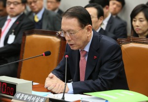 'û�ʹ� �׸�' ����ǳ���迵�� '����ó��' ������ �浹