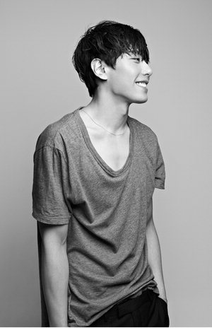 ��ȿ�� 'Shine Your Light', 2�� ����Ĺ� ��������ǰ ����'�� ��ȯ�� ����� �ʱ���