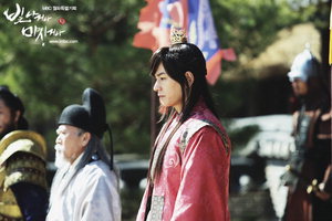 'ºû³ª°Å³ª ¹ÌÄ¡°Å³ª' ÀåÇõ°ú ¿À¿¬¼ »ç¶ûÀÇ °á¸» ¿¹ÃøºÒÇ㡦ÀÓÁÖȯÀº ±¹È¥ Áغñ