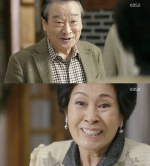 '������ ���� ���ڵ�' ����� ��û�� 1�� ����, '������ ���� �ҳ�' ��¼���'�ޱ׸���' ���� �϶�