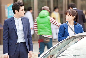 '���ú��� �����' ������ �Ӽ���, ��ӵ� �쿬 