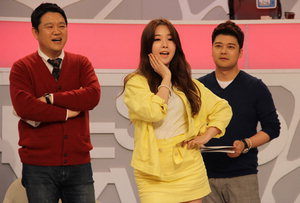 '�ʻ���' �ɽ����� �ξ�, ��ġ�� '�ܹٴ���'�� '�Ĳ�'�� Į�θ� �Ҹ� �ð��� 1000kcal