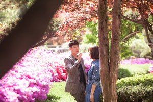 '¼øÁ¤¿¡ ¹ÝÇÏ´Ù' Á¤°æÈ£ ±è¼Ò¿¬, ´Þ´ÞÇÑ µ¥ÀÌÆ® 'º»°Ý ·Î¸Ç½º ½ÃÀÛ'¡¦ÇÎÅ©ºû ±â·ù Æø¹ß