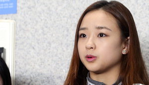 ü�� ���� �տ���, ����ø��� ���� '�ʰ��� ����' ����