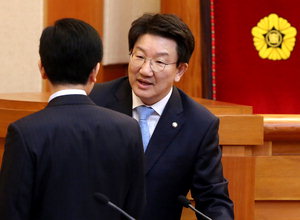 ���� �ھƳ� �Ǽ���, 