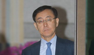 ������ �������� ���� �İ߰˻� 8�� �ܷ� ����