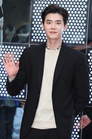 [����] ������ ������ ��ġ�� �Ϳ��� �̼ҡ�