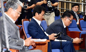 '��������' ��ö������������ �����ϴٸ� �������� �߶�