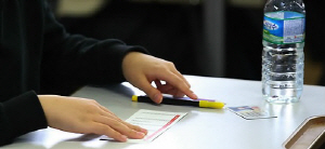 ���� ���� ���̵� ������ �򰡴�...�۳⺸�� ���� ��ư�, ������ ���