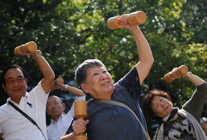 �Ϻ� �ʰ��ɻ�ȸ ���ӡ�70�� �̻� �α� 20% �Ѿ���