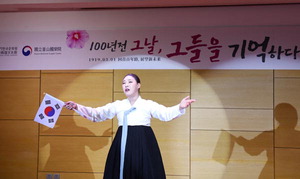 [���] ������ �ϴ�� �ǼҸ�, �����̡������츦 ������Ű��